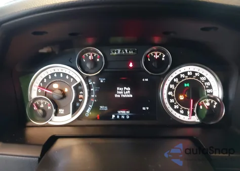 2014 Ram 1500 Laramie z USA, uszkodzony, nr VIN 1C6RR7VT9ES173933